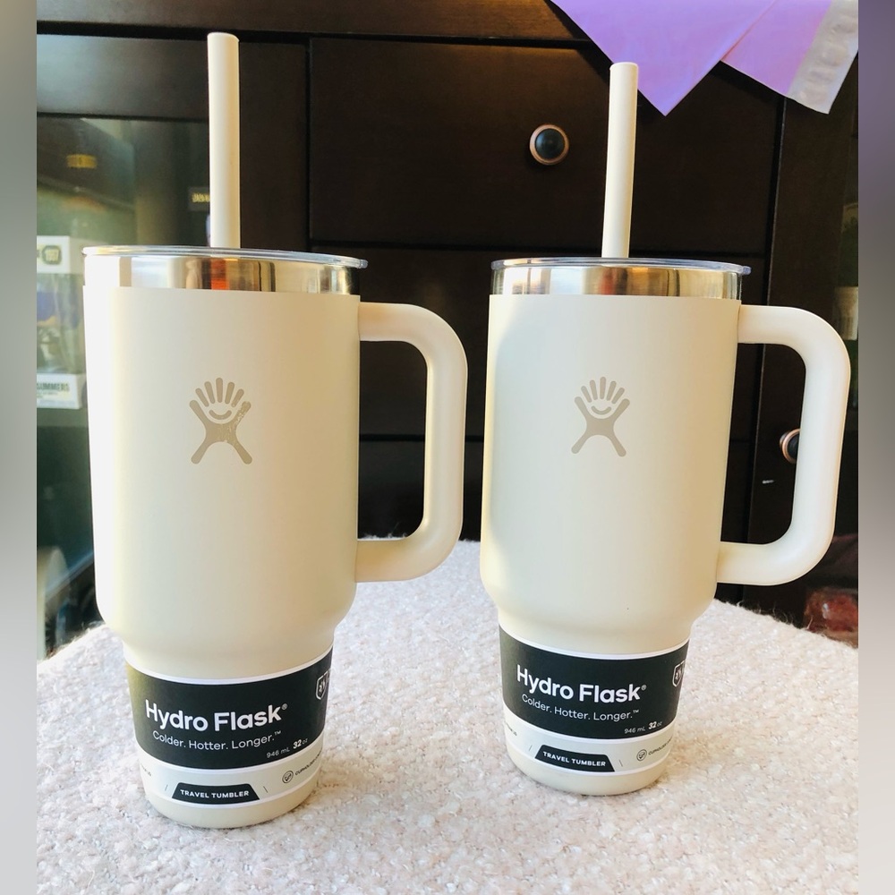 Hydro Flask beige Travel Tumbler Mug with Handle and Straw (Pair) 32 oz